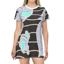 Charger l&#39;image dans la galerie, T-Shirt Dress (AOP)